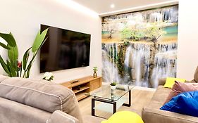 Urban Essences by Lugo Collection